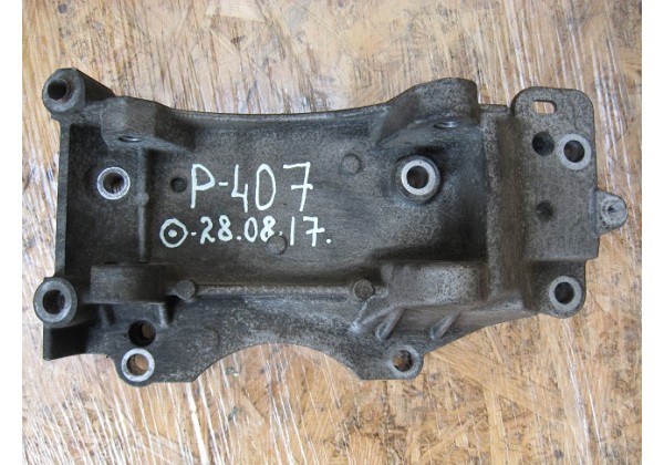 кронштейн генератора, компресора кондиціонера Peugeot 307, 407, Citroen C5, C4 Picasso 1.8, 2.0 16V, 9648735580, з 2004р